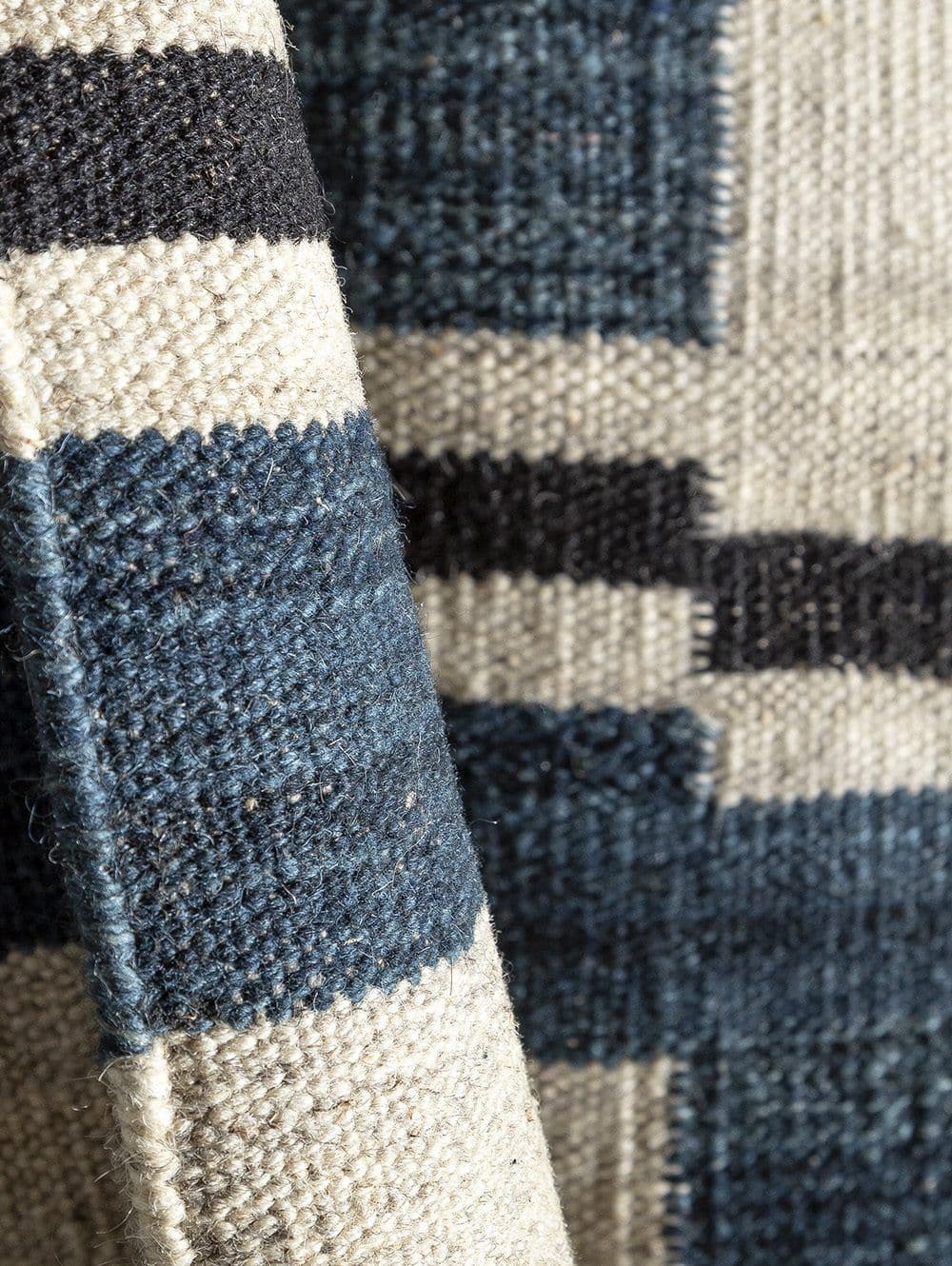 KILIM TRIBAL 250X300