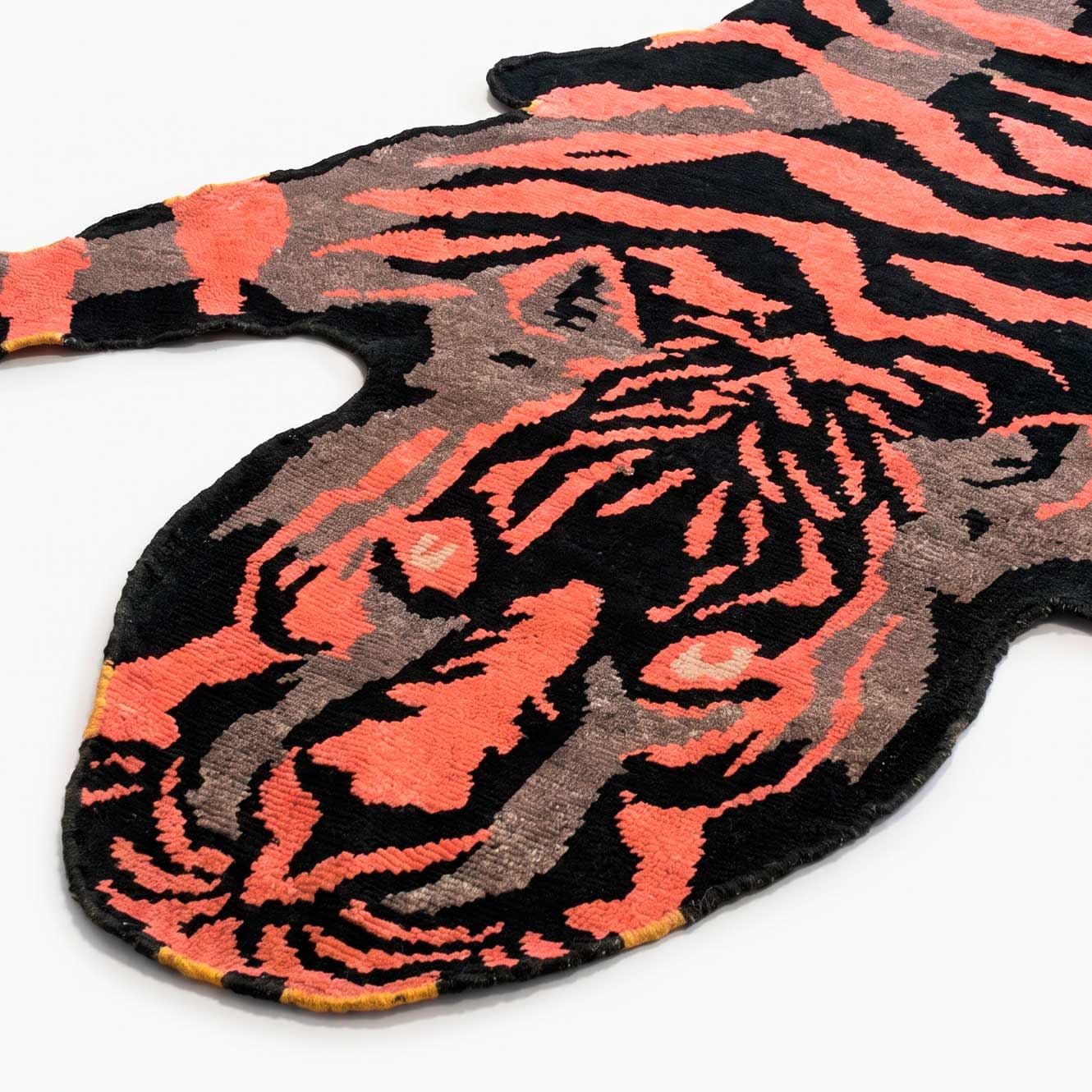 OUSHAK TIGER EMPTY PINK 225X330
