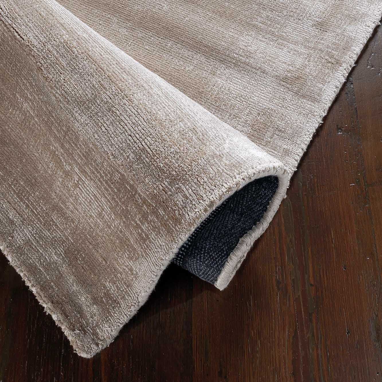SILKY DISTRESSED - BEIGE