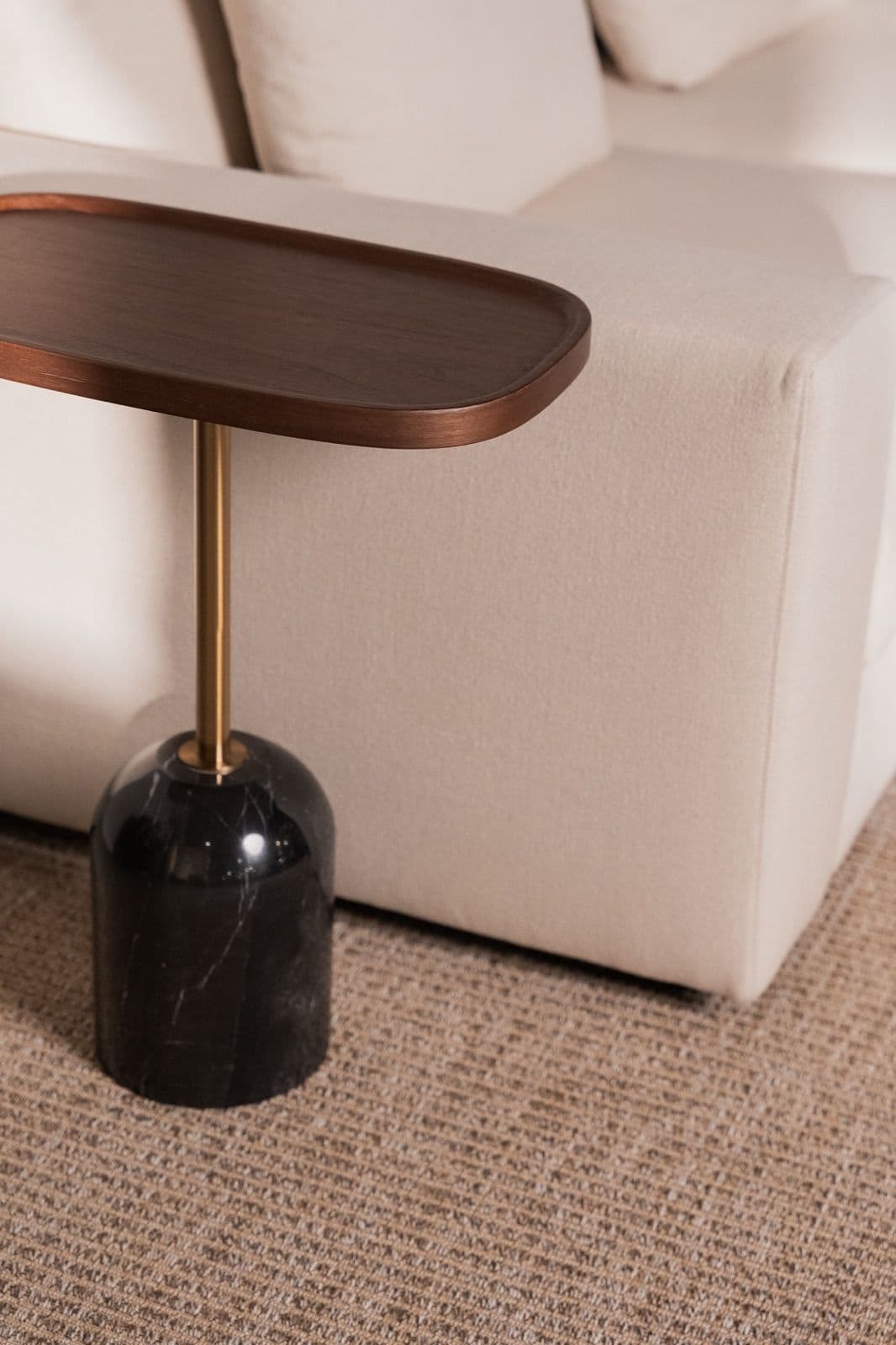 Copia de MESA LATERAL TESA OVAL BLACK-ROCK-1