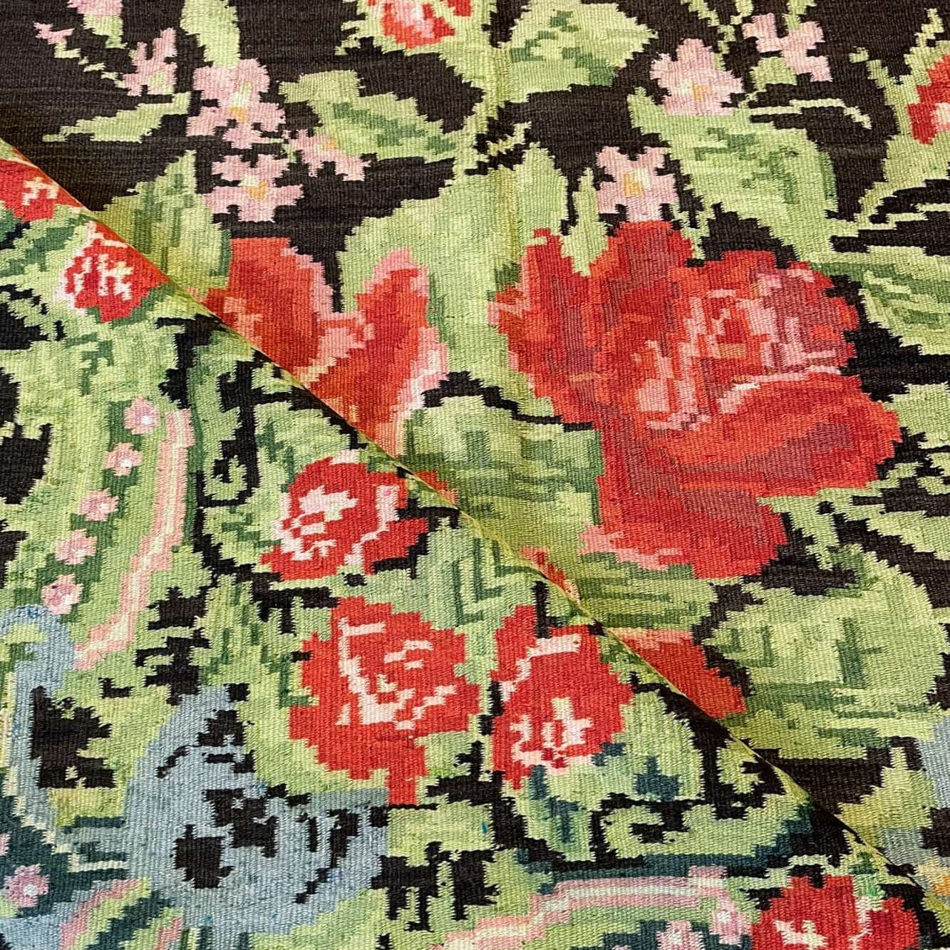 KILIM MOLDAVIA 42 BLACK 195X326