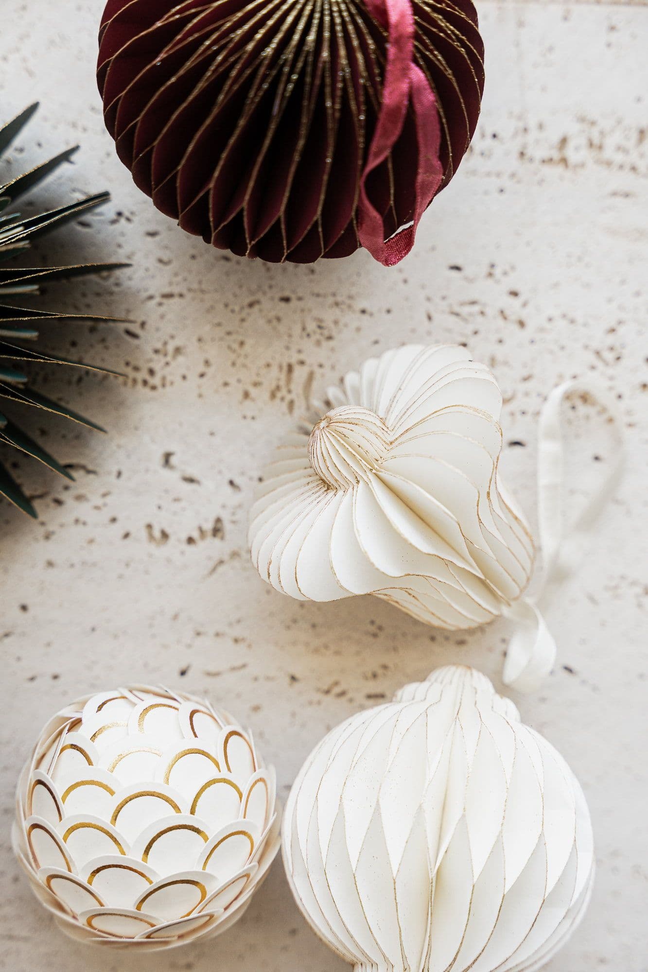 ADORNO BALL SET X4
